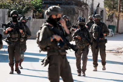 İsrail ordusu, işgal altındaki Batı Şeria'nın Tubas kentine baskın düzenledi