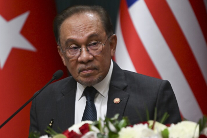 Malezya Başbakanı Enver’den, Türkiye’nin istikrar üreten rolüne vurgu