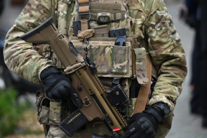 Belçika'da gönüllü askerlik programına 3 binden fazla kişi başvurdu