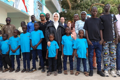 Bakan Göktaş, Senegal’de Türkiye'nin destekleriyle faaliyet gösteren sosyal hizmet merkezlerini ziyaret etti