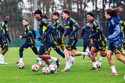 Fenerbahçe'de Kayserispor maçının kamp kadrosu belli oldu