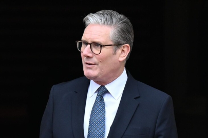 İngiltere Başbakanı Starmer, Körfez turu kapsamında Katar'da