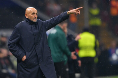 Juventus, teknik direktör Spalletti'nin sözleşmesini 2028'e kadar uzattı