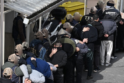 Beşiktaş'ta polis noktasına yönelik terör saldırısına ilişkin gözaltına alınan 12 şüpheli adliyede