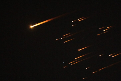 İran'ın cephaneliğinde hala binlerce balistik füze bulunduğu iddiası