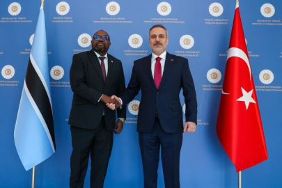 Dışişleri Bakanı Fidan, Botsvana Uluslararası İlişkiler Bakanı Butale ile görüştü