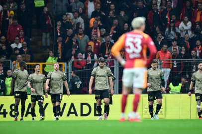 Galatasaray, şampiyonluk yarışında "yara" aldı