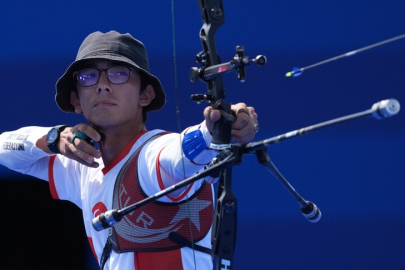 Mete Gazoz, Dünya Kupası'nda klasik yay bireyselde bronz madalya kazandı
