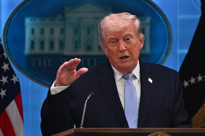 WSJ: Trump müzakerelerdeki çıkmazı aşmak amacıyla İran'a sınırlı saldırıları değerlendiriyor