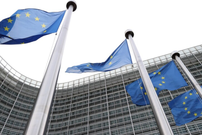 AB, çelik sektörünü korumak için ithalata yeni sınırlamalar getirecek