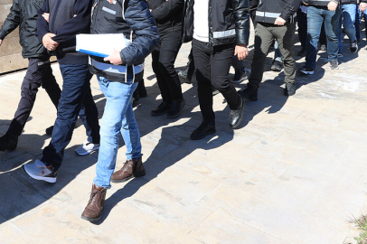 Mersin merkezli 8 ilde düzenlenen FETÖ operasyonunda 43 şüpheli yakalandı