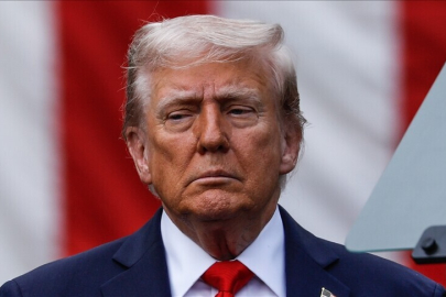 Trump "İran'da yeni rejimin eskisine kıyasla daha makul olduğunu ve çok iyi gittiklerini" savundu