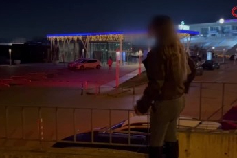 Bursa'da alkollü genç kızlar ortalığı karıştırdı