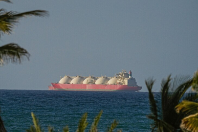 Fransa, Hürmüz'den her türlü geçiş ücretine karşı olduğunu bildirdi