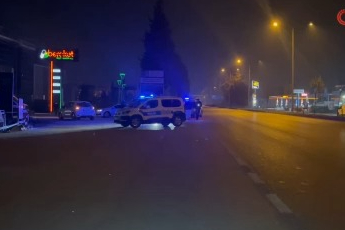 Bursa'da gece yarısı hesaplaşma, aracın önünü kesip ateş açtı