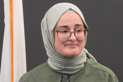 ABD'de ICE'ın hukuksuzca gözaltına aldığı Rümeysa Öztürk, doktorasını tamamlayıp Türkiye'ye döndü