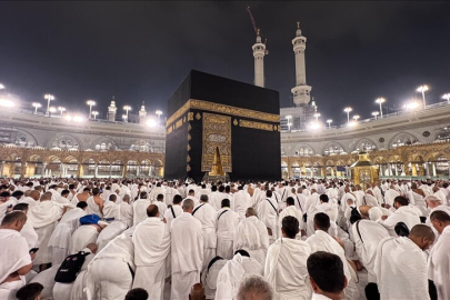 Türkiye'den giden ilk hacı kafilesi kutsal topraklara ulaştı