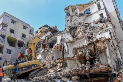 İsrail, Lübnan'ın bölgedeki işgali altındaki evleri yıkmaya devam ediyor