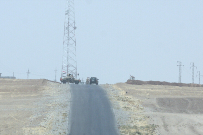 Suriye ile Irak arasındaki Yarubiye-Rabia Sınır Kapısı 13 yıl sonra yeniden açıldı