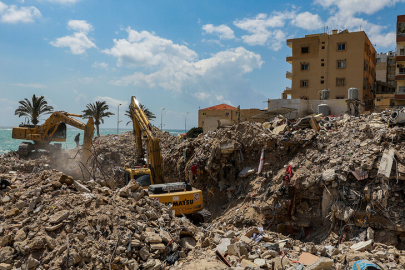 İsrail ordusu Lübnan'ın güneyinde çok sayıda eve saldırı düzenledi