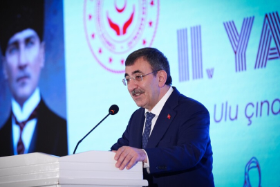 Cumhurbaşkanı Yardımcısı Yılmaz: Uzun Süreli Bakım Sigortası Sistemi'ne yönelik çalışmaları sürdürüyoruz