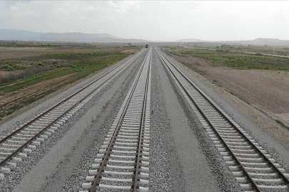 Suudi Arabistan: Türkiye’ye uzanacak demir yolu için çalışmalar yıl sonuna kadar tamamlanacak