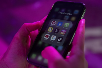 5 soruda TBMM'de kabul edilen sosyal medyaya yönelik düzenlemeler