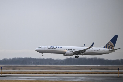 ABD'de hava yolu şirketleri yakıt maliyetleri nedeniyle fiyatları yükseltiyor