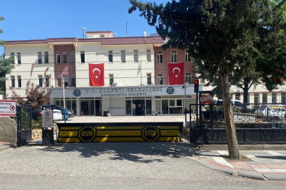 Halfeti Belediyesine yönelik operasyonda 49 şüpheli gözaltına alındı