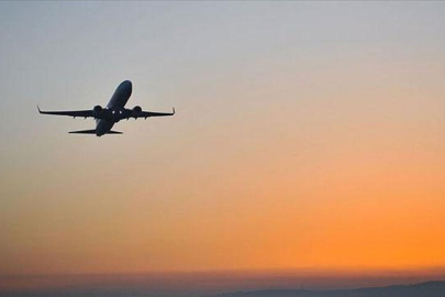 İran, yarın itibarıyla İstanbul ve Maskat dahil dış hat uçuşlarına yeniden başlayacağını duyurdu