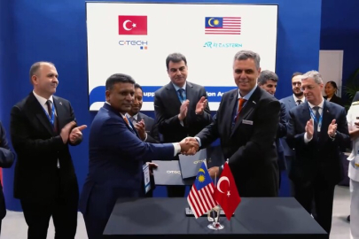 Türk savunma sanayisi Malezya'da yeni işbirlikleri için imzalar attı