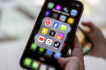 Avrupa’da çocukların korunmasına yönelik sosyal medya düzenlemeleri gittikçe yaygınlaşıyor