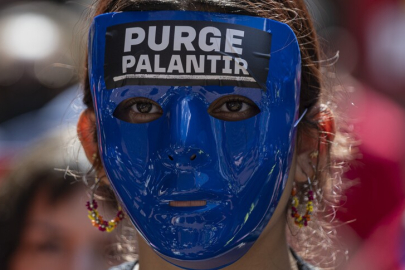 İngiltere'de 200 binden fazla kişi, hükümete Palantir şirketiyle bağları kesme çağrısı yaptı