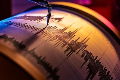 Akdeniz'de 4,9 büyüklüğünde deprem