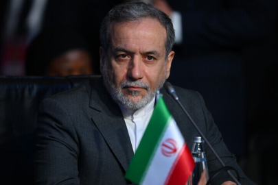 İran Dışişleri Bakanı, Pakistan görüşmelerinin başarısızlığını ABD’nin "aşırı" taleplerine bağladı