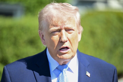 Trump, nükleer silah sahibi bir İran'ın ABD'yi "havaya uçuracağını", İsrail'i de "yok edeceğini" söyledi