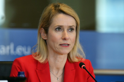 AB: Hürmüz Boğazı'nın kapalı kalması başka yerler için tehlikeli emsal teşkil eder