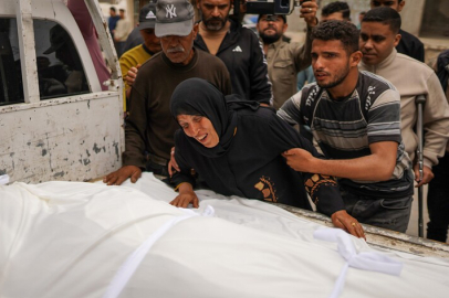 İsrail'in Gazze Şeridi'ne saldırılarında can kaybı 72 bin 594'e yükseldi