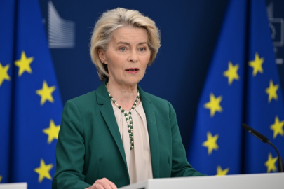 AP'de von der Leyen'in Orta Doğu ve enerji politikaları eleştirildi