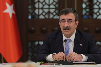 Cumhurbaşkanı Yardımcısı Yılmaz: İşsizlik oranı tek haneli rakamlardaki seyrini 35'inci aya taşımıştır