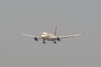 Hindistan'da havayollarından, yakıt vergisi indirimi uygulanmazsa operasyonların duracağı uyarısı