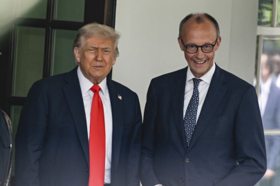 Trump, Almanya Başbakanı Merz'in İran'ın nükleer silaha sahip olmasını sorun olarak görmediğini savundu