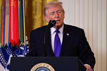 WSJ: Trump, İran'a yönelik ablukanın uzun süre devam etmesi için hazırlık talimatı verdi