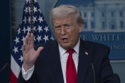 ABD Başkanı Trump: İran bizimle anlaşma yapmak için can atıyor