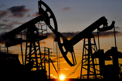 Birleşik Arap Emirlikleri, OPEC'in ardından OAPEC üyeliğinden de ayrıldı