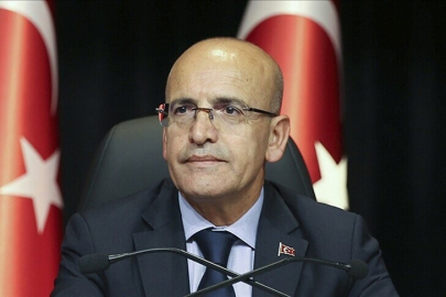 Hazine ve Maliye Bakanı Şimşek: Enflasyondaki yükselişin geçici olduğunu değerlendiriyoruz