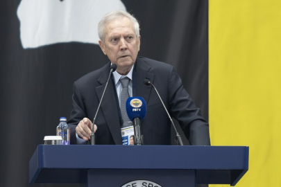 Aziz Yıldırım, Fenerbahçe Kulübü başkanlığına aday olduğunu açıkladı