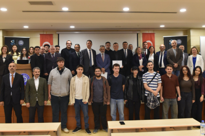 Genç iletişimciler 15 Temmuz ruhunu manşetlere taşıdı