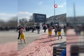 Bursa'da deniz suyu ısınmadı ama yüzme sezonu açıldı