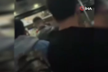 Bursa'da alkollü yolcu ortalığı birbirine kattı